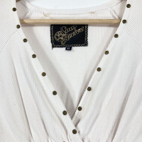 🔥 3/$15🔥Vintage V-Neck Embroidered Thermal Top Y2K Babydoll School Cottage XS - Picture 2 of 9